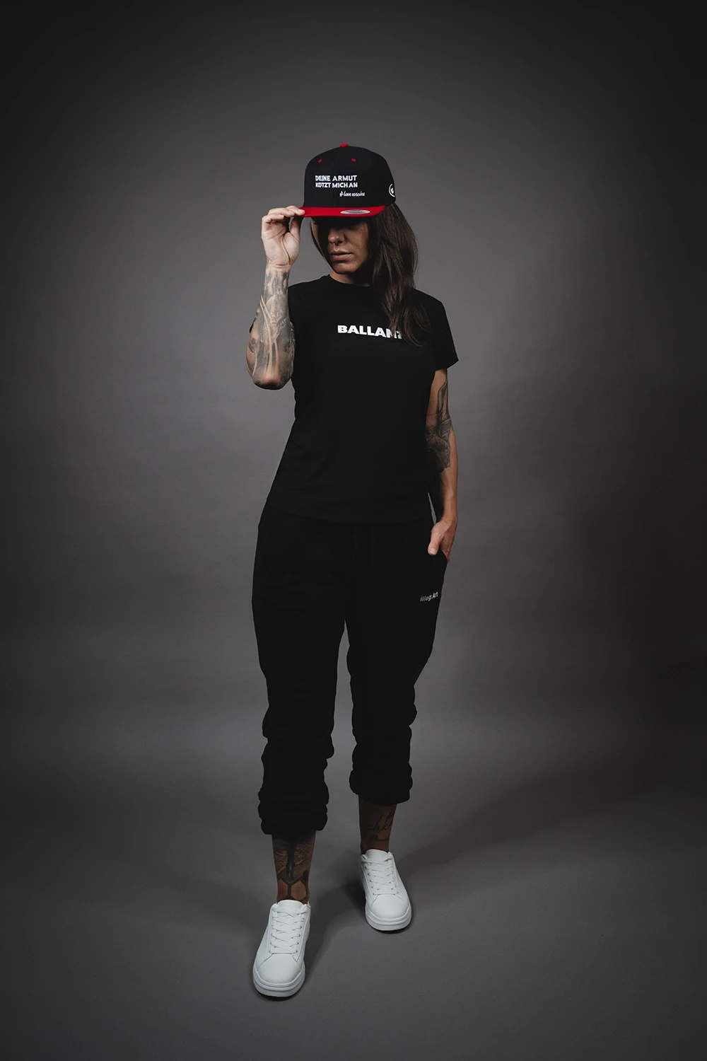 Frauen T-Shirt Ballan?! black 2