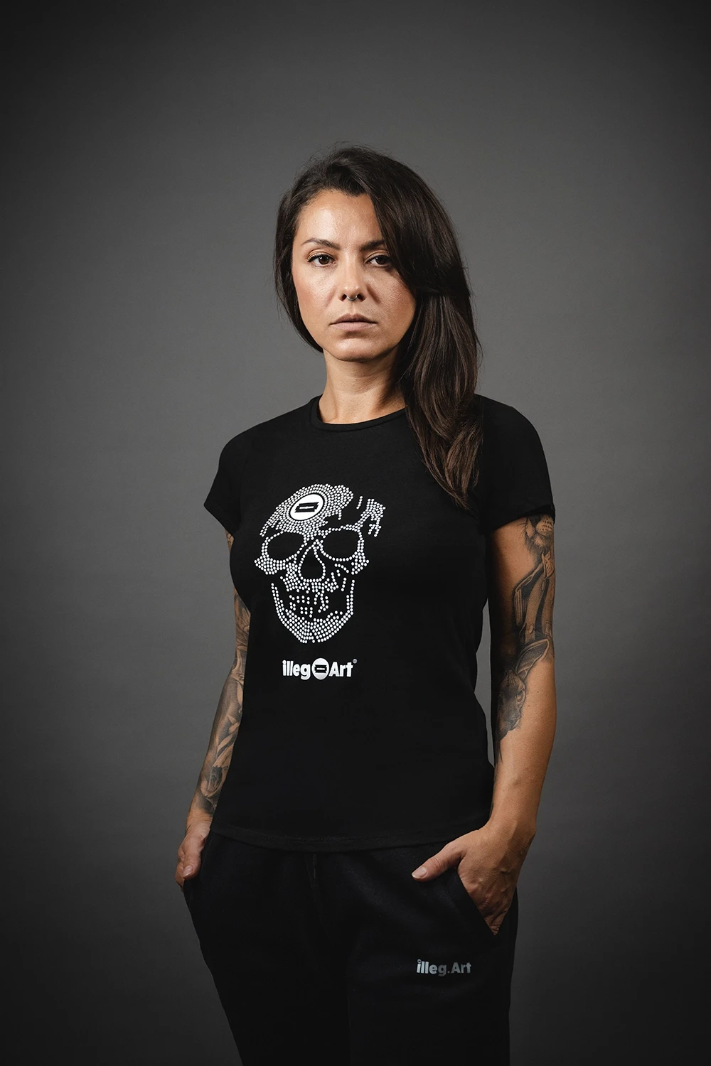 Frauen T-Shirt Pillen-Totenkopf black 1