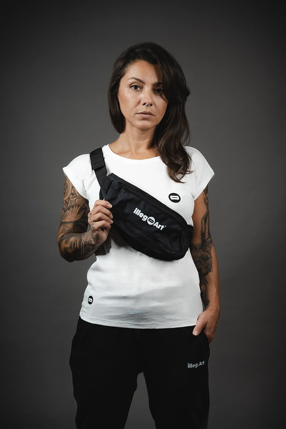Shoulder Bag illeg.Art 2 - 040-IA-ST-BA-BK-OS